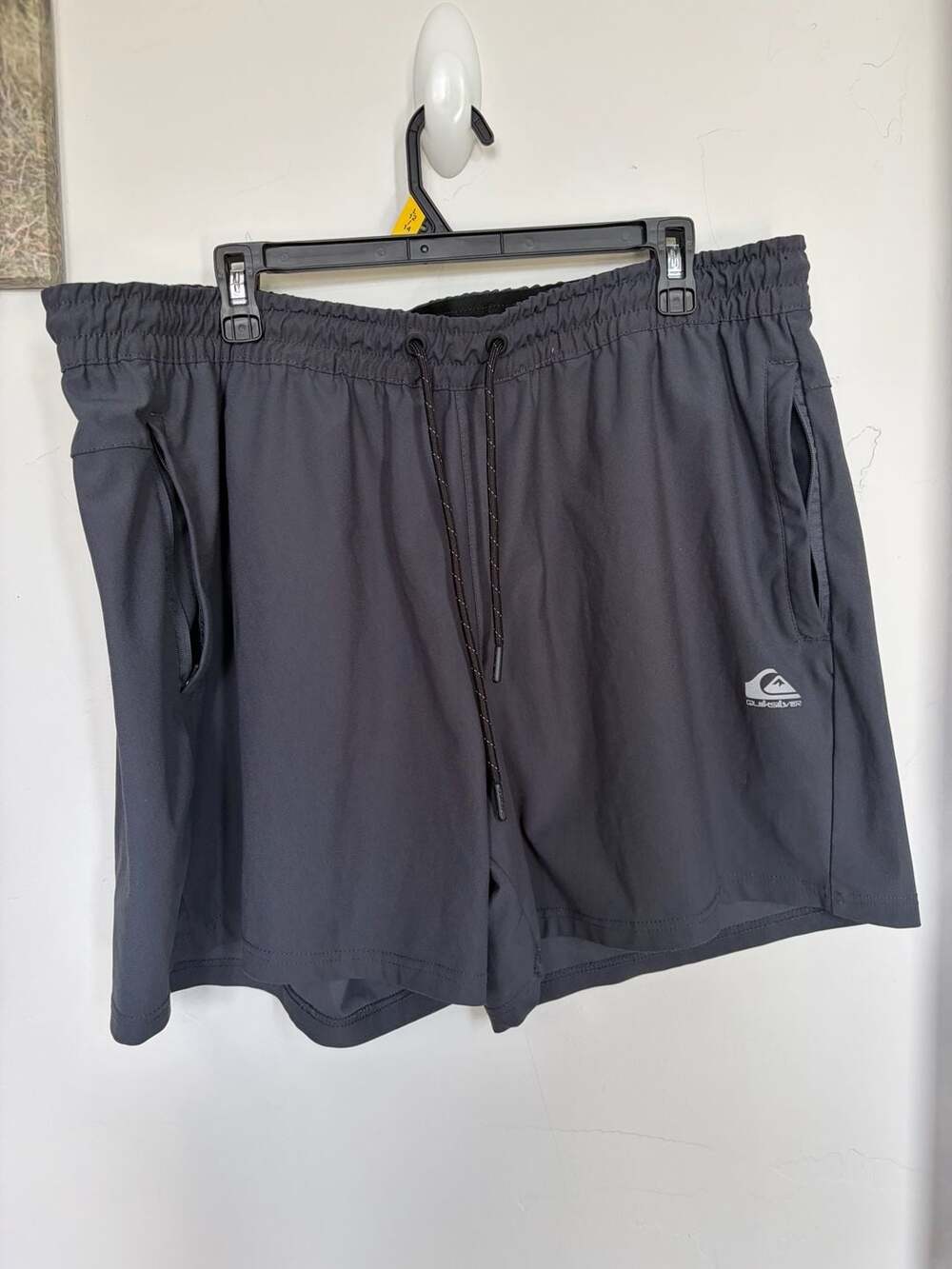 Quiksilver Men's Comfort Stretch Dry Flight Active Shorts, Gray, Size XXL, Moist